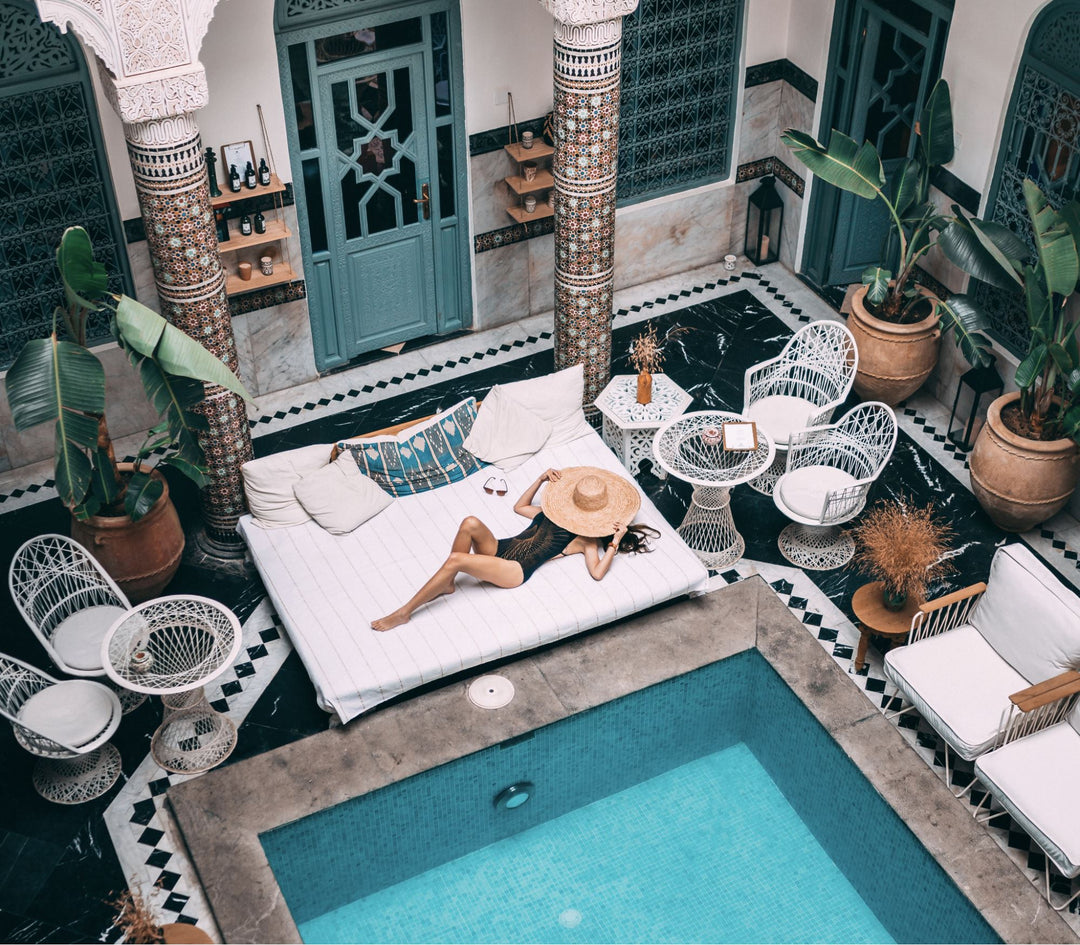 Bloating After Flying: What Causes Jet Belly &  How to Prevent it